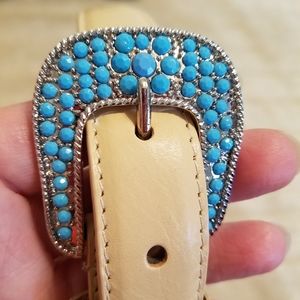 GENUINE LEATHER BELT SIZE SMALL